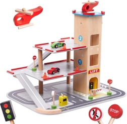 Drewniany piętrowy parking