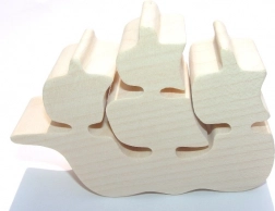 Fauna drewniana łódka naturalna