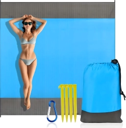 Duży wodoodporny koc plażowy i piknikowy 210 × 200 cm z pokrowcem