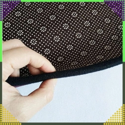 Dywanik i wycieraczka z iluzją 3D białej otchłani 50 × 80 cm