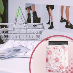 Foliopakowe koperty kurierskie 450 × 600 mm z motywem kocich łapek, 50 szt.