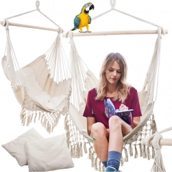 Brazylijski wiszący fotel hamakowy z poduszkami boho, beżowy