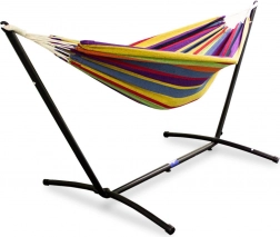 Ogrodowy hamak ze stojakiem w tęczowych kolorach
