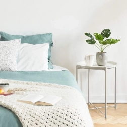 Okrągły metalowy stół w stylu loft – biały