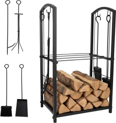 metalowy stojak na drewno kominkowe z narzędziami i półkami