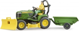 Traktorek ogrodowy JOHN DEERE X949 z figurką ogrodnika BRUDER
