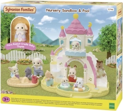 Sylvanian Families plac zabaw ze zjeżdżalnią i basenem