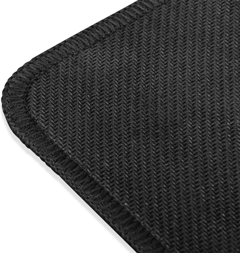 Wytrzymałe obszycie i antypoślizgowa stabilność