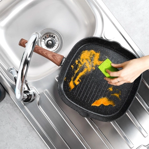 Mocna nieprzywierająca warstwa granitowa