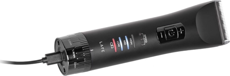 Praca bezprzewodowa do 2,5 godziny lub z podłączeniem do sieci