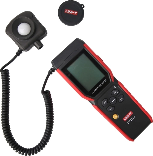 Dokładność z korekcją CCF i automatycznym zakresem