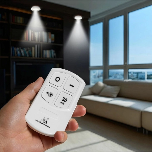 Wygodne sterowanie pilotem i timer