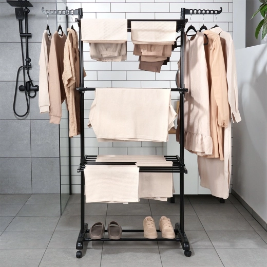 Łatwe przemieszczanie dzięki kółkom z hamulcem