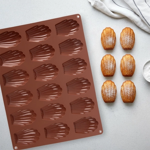 Nieprzywierający i elastyczny silikon dla łatwego wyjmowania