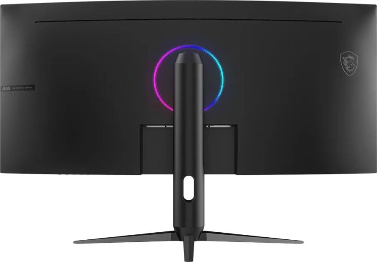 Zakrzywienie 1500R i gamingowy design z elementem RGB
