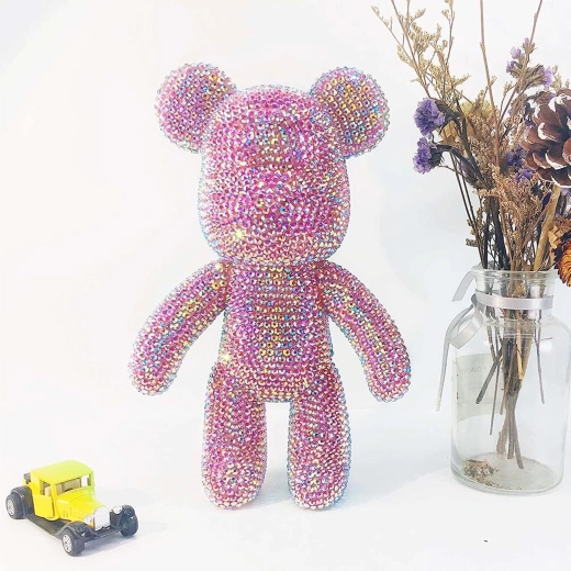 Błyszczący efekt i wyraziste kolory