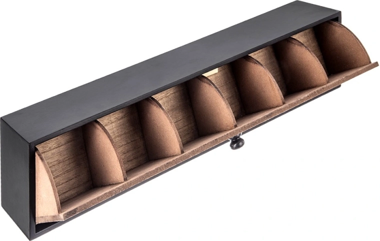 Szybki dostęp dzięki uchylnej przedniej ściance