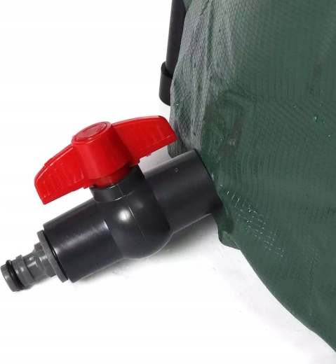 Wygodne spuszczanie wody i podłączenie węża