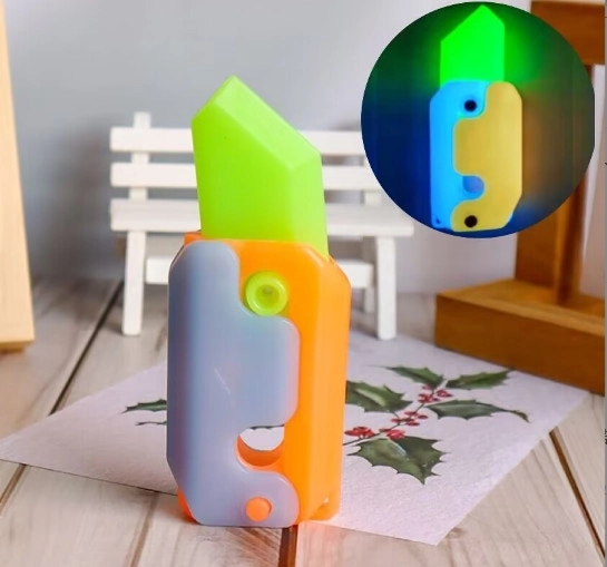 Plastowy fluorescencyjny nóż dla dzieci 11 × 4,5 cm
