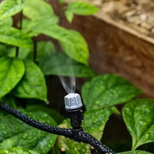 Delikatna mgiełka do równomiernego nawadniania i chłodzenia