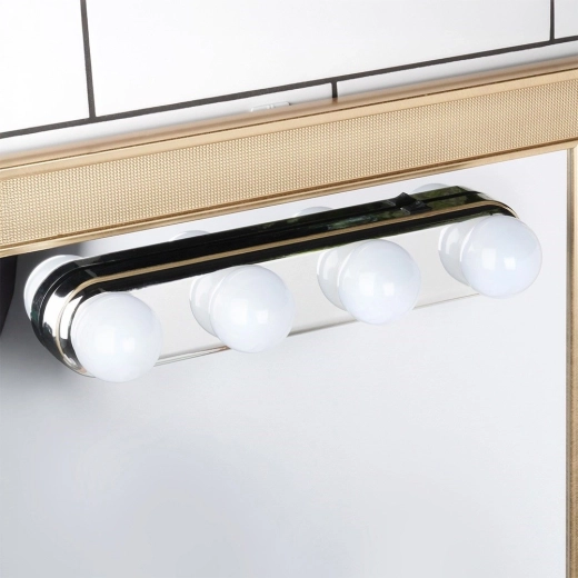 Równomierne światło do precyzyjnego makijażu