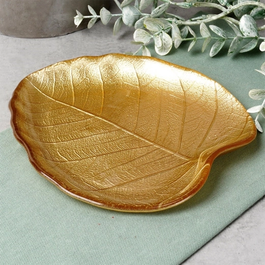 Luksusowe złote wykończenie