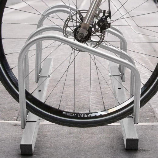 Odpowiedni do szerokich opon 35–60 mm