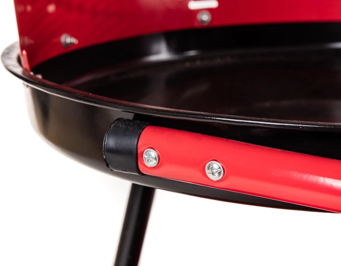 Wytrzymała emaliowana misa i solidna konstrukcja