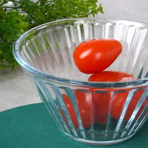 Eleganckie żłobione szkło