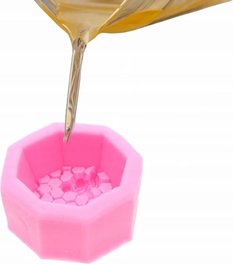 Uniwersalne zastosowanie do wosku i mydła