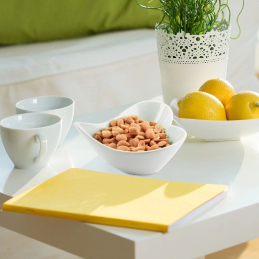 Wysokiej jakości biały porcelan, który pasuje do każdego nakrycia stołu