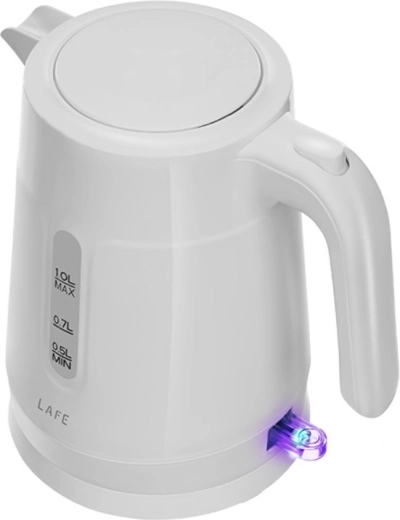 Szybkie gotowanie wody dzięki mocy 1500 W