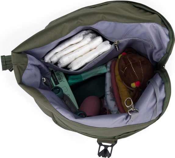 Szerokie otwarcie i sprytna organizacja