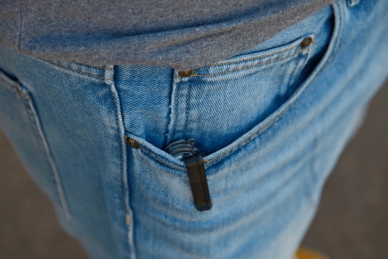 Deep carry do bezpiecznego noszenia w kieszeni