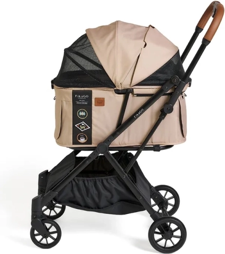 Przestronna i przewiewna kabina dla wygody pupila