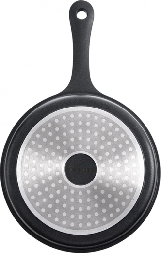 Kompatybilna ze wszystkimi typami kuchenek oraz piekarnikiem