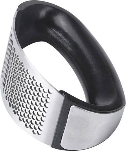 Ergonomiczny uchwyt i kompaktowy design