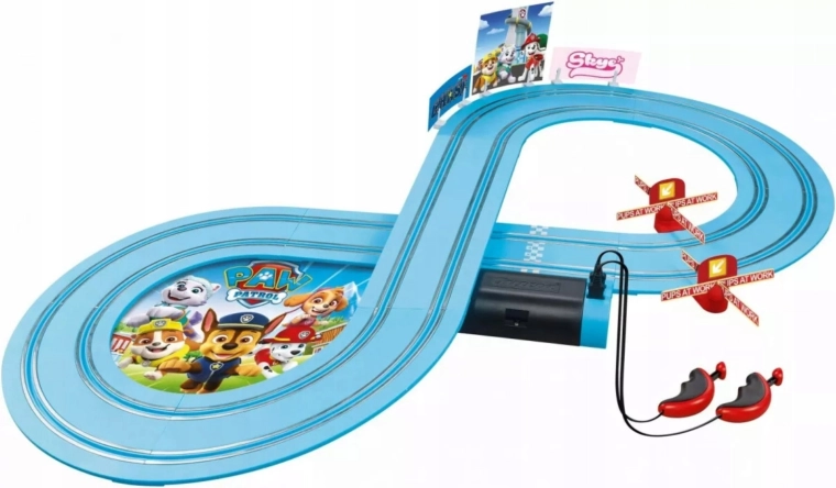 2,4 m zabawnej trasy z obracającymi się śmigłami