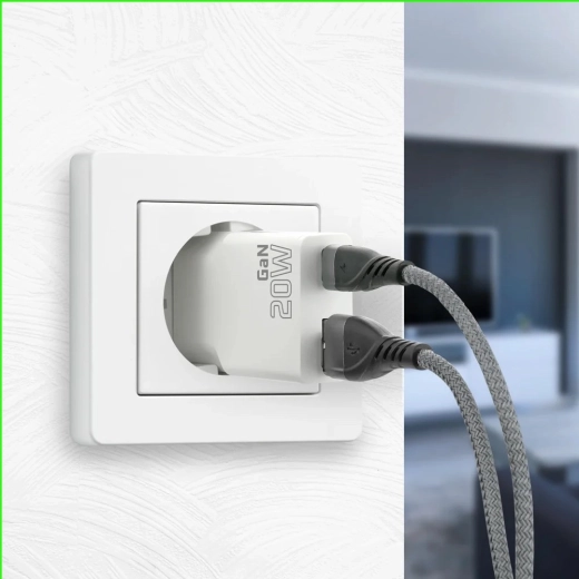 Dwa wyjścia: USB‑C PD + USB‑A QC 3.0