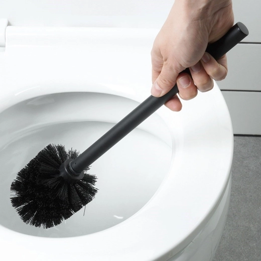 Długa rączka dla lepszego zasięgu i kontroli