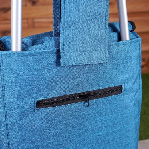 Praktyczne kieszenie dla porządku