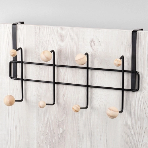 Montaż bez wiercenia na większości drzwi