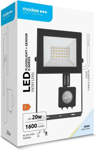 Jasny i szeroki kąt 120°