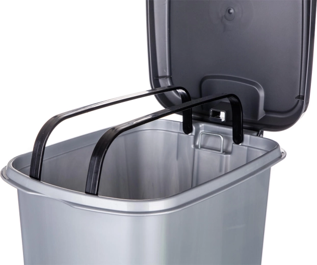 Wygodne mocowanie worków i estetyczny wygląd