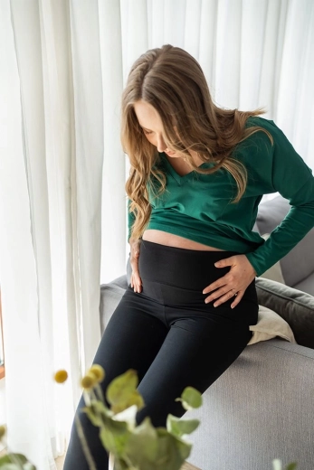 Elastyczne i nieprześwitujące dla pewnego ruchu