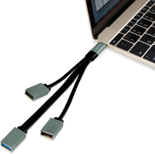 Podłącz nawet 3 urządzenia USB‑A do USB‑C