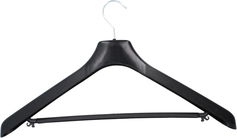 Szerokie ramiona dla idealnego kształtu marynarki