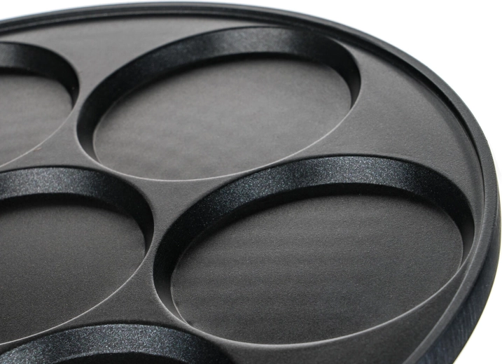 Nieprzywierająca powłoka do smażenia z minimalną ilością tłuszczu