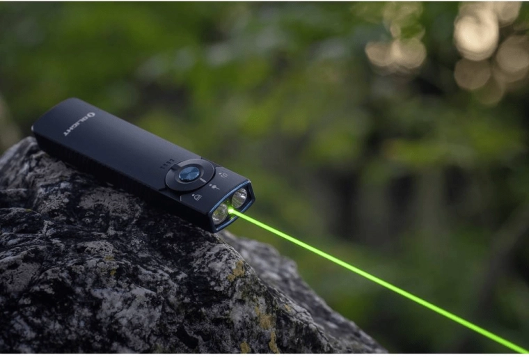 Zielony laser i praktyczne noszenie EDC