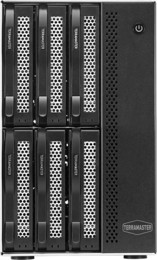 Sześć zatok i do 132 TB na Twoje dane